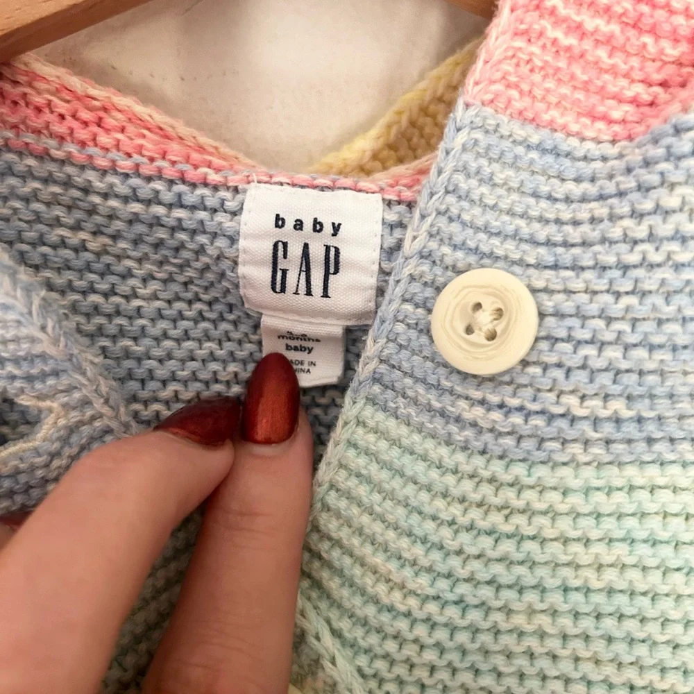 GAP Baby 3-6 Months Cute Knit Rainbow Striped Hooded Sweater